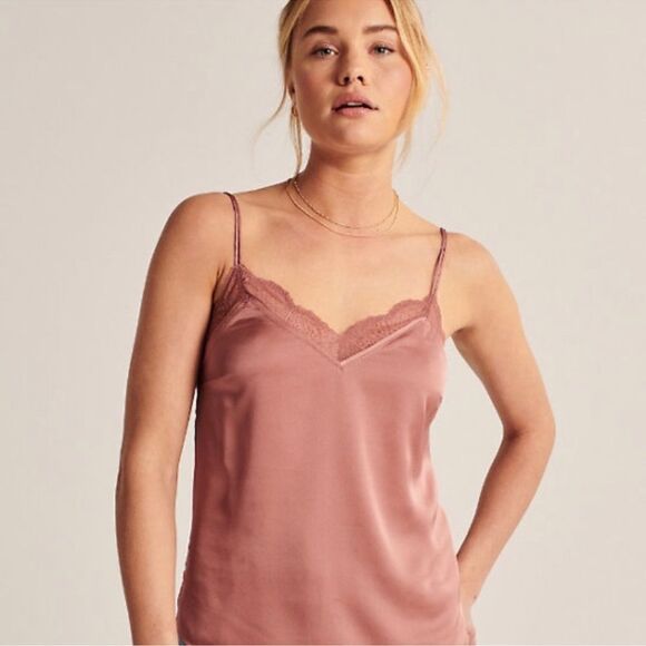 Abercrombie & Fitch Lace Trim Cami Tank Top Size Small - Picture 1 of 9